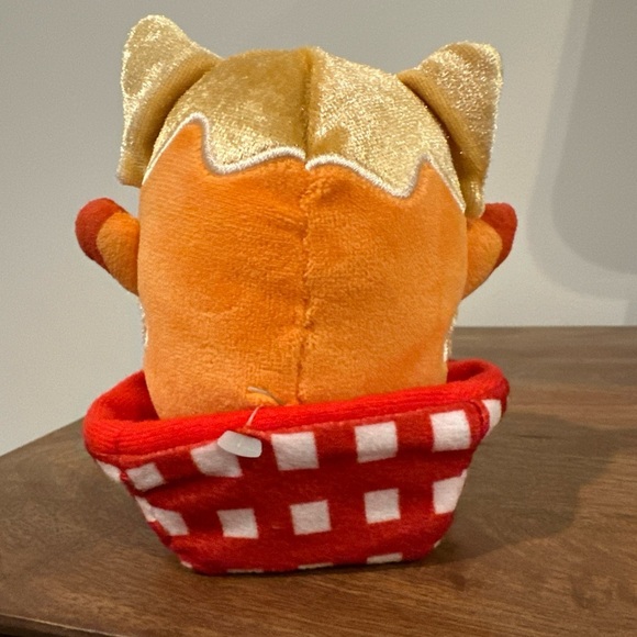 Disney Munchling Turning Red Panda Meilin Poutine Sensational Snack  Plush Toy - Picture 3 of 6